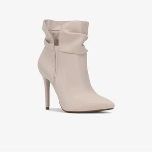 New, Jessica Simpson Lejos Elegant Cream Ankle Boots